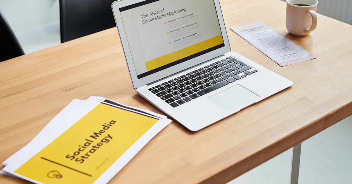 游戏社区对技术支持辅助的态度如何反映出社会道德的范畴